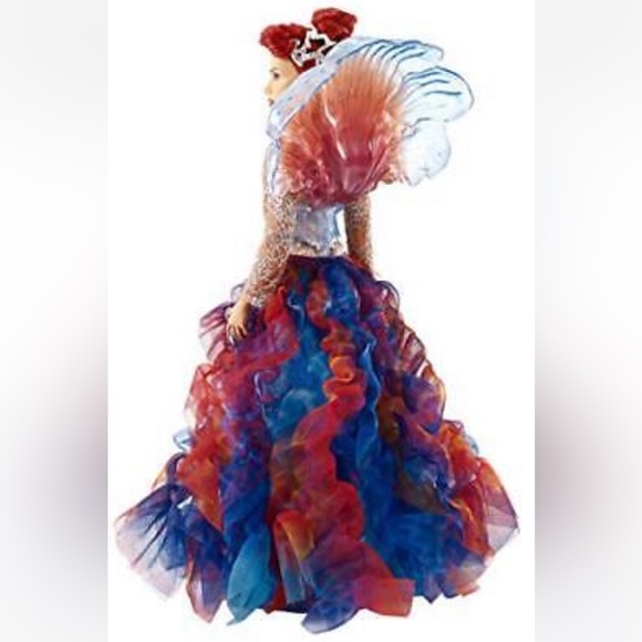 Aquaman Mera’s Royal Gown - Picture 2 of 8